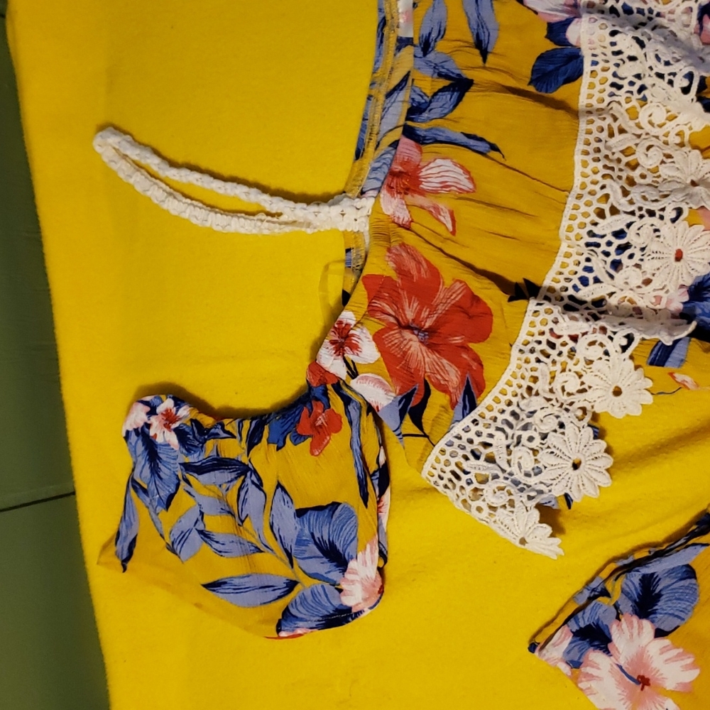 No Boundaries - Tropical Print Yellow Off-The-Shoulder Maxi Dress w/ Slit - Picture 10 of 12